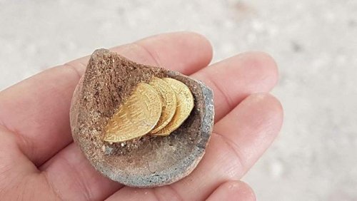 Редкие  золотые монеты обнаружены в Израиле