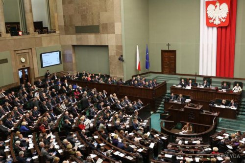 Польский парламент работает над законопроектом о запрете русской интерпретации истории