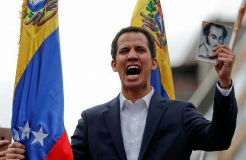 Гуаидо вновь принёс присягу «временного президента» Венесуэлы