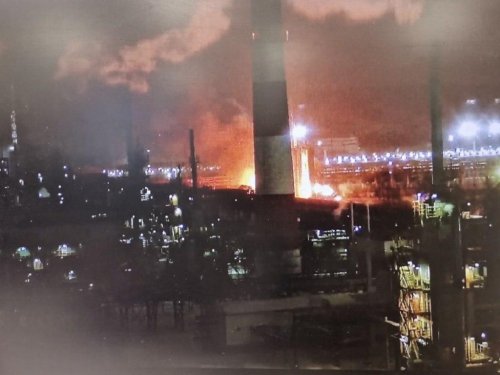 На нефтеперерабатывающем заводе  в Республике Коми произошел пожар