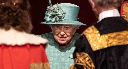 Королева установила 72-часовой срок для разрешения семейного скандала