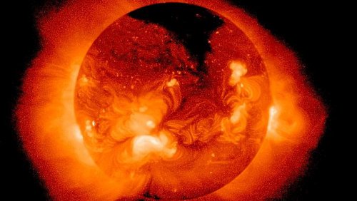 «Что же происходит?»: Учёные смогли измерить изменения в магнитном поле Солнца