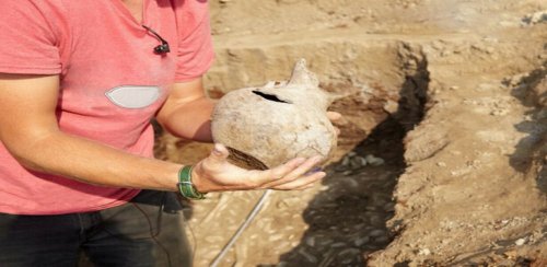Археологи нашли в Японии старейший цех, производивший саке