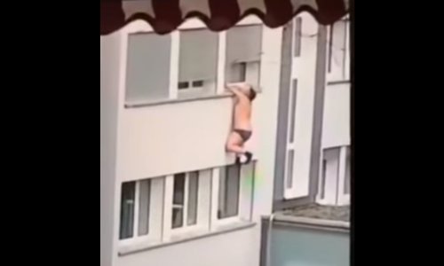 Мужчина упал со второго этажа, спасаясь от мужа любовницы