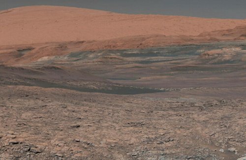 «NASA призналось»: На Марсе найдено озеро, где могла существовать жизнь