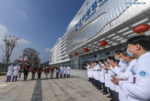 В Китае вылечили 892 пациента после заражения коронавирусом