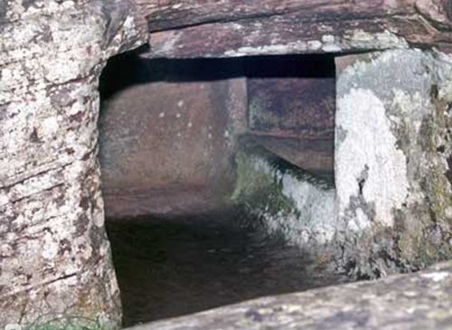 Археологи рассказали о тайне 5000-летней гробницы  на острове Хой, Шотландия