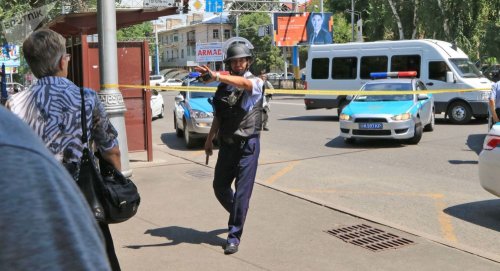Восемь погибших, десятки раненых оказались итогом  массовой драки на юге Казахстана