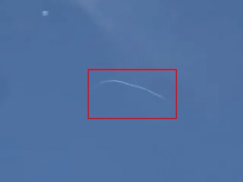 Опубликовано видео ухода Су-24 от ракеты ПВО в Сирии