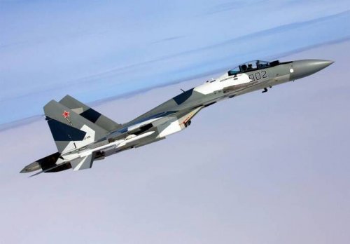 США требуют от России  «немедленно убрать  военные самолеты» над Сирией