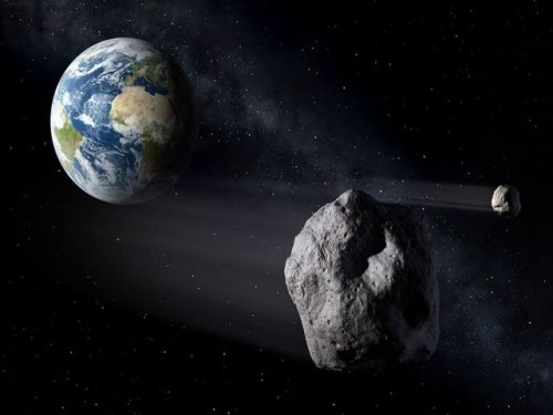 Огромный  астероид  убийственной силы  мчится к Земле
