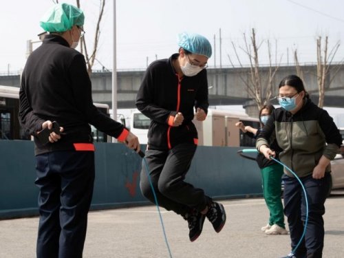 Китайские эксперты прогнозируют снижение скорости распространения коронавируса