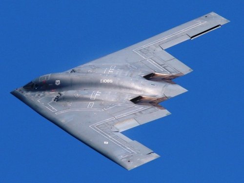 ВС США на фоне массовых учений внедряют в Европу бомбардировщики-невидимки B-2