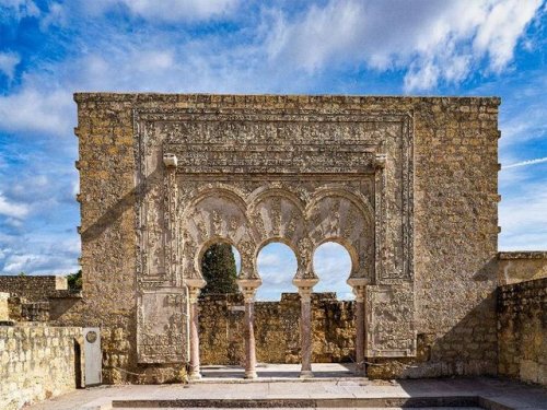 В Испании обнаружены древние ворота в ртутный дворец