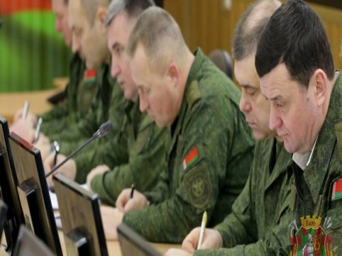 Россия создает оперативные штабы для предотвращения распространения COVID-19 в вооруженных силах