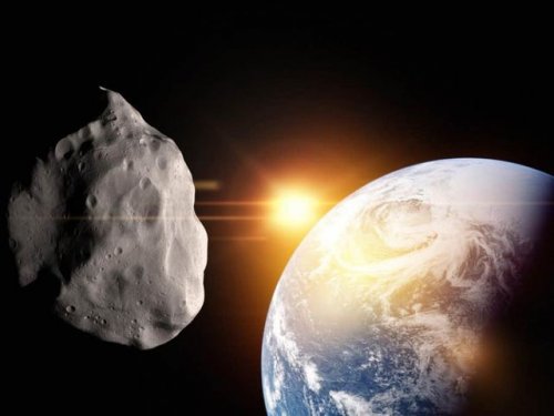 Если не вирус, то астероид: 390-метровая космическая скала пронеслась мимо  Земли