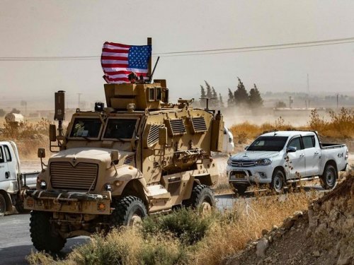 США планируют перевезти сирийским боевикам груз, замаскированный под помощь беженцам