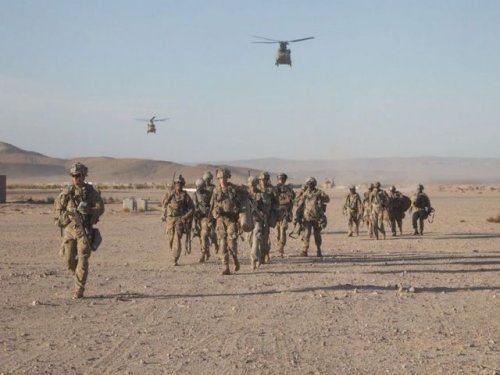 Пять ракет поразили авиабазу НАТО в Восточном Афганистане