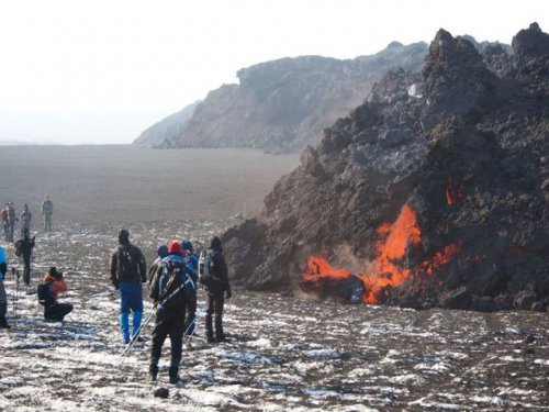 Из-за возрастания активности вулканов в Исландии вулканологи предупреждают об угрозе  катастрофы