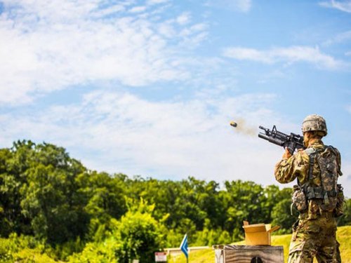 Армия США испытывает разведывательный беспилотник, запущенный гранатометом