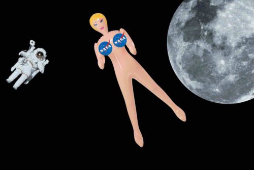 NASA намерено снабжать астронавтов секс-игрушками – Иначе космос не освоить