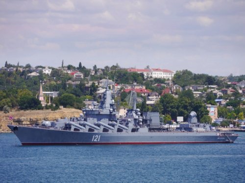 Крейсер «Москва» назван мощнейшим и не имеющим аналогов в мире кораблем ЧФ России