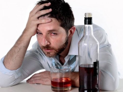 Проблемы с алкоголем имеют 5 очевидных признаков