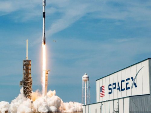 NASA и SpaceX планируют запуск астронавтов в мае месяце, несмотря на пандемию