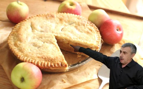 Рецепт яблочного пирога с цельнозерновой мукой, пользу которой отметил Комаровский