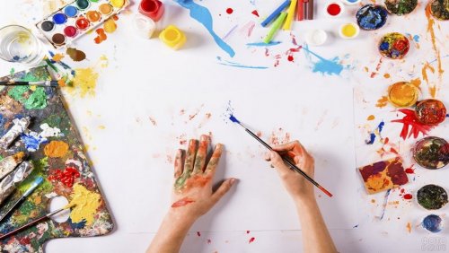 Творчеством по стрессу: снять тревогу поможет арт-терапия