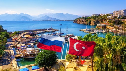 Турция готова принимать россиян: Местные показали уровень подготовки в Аланье и Анталье