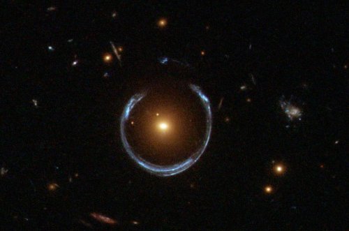 В NASA нашли «гравитационное кольцо» Эйнштейна, которое поможет изучить космос