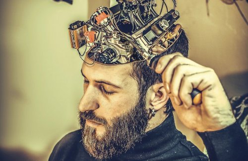 Ученые разработали чип-имплант для подключения мозга к компьютеру